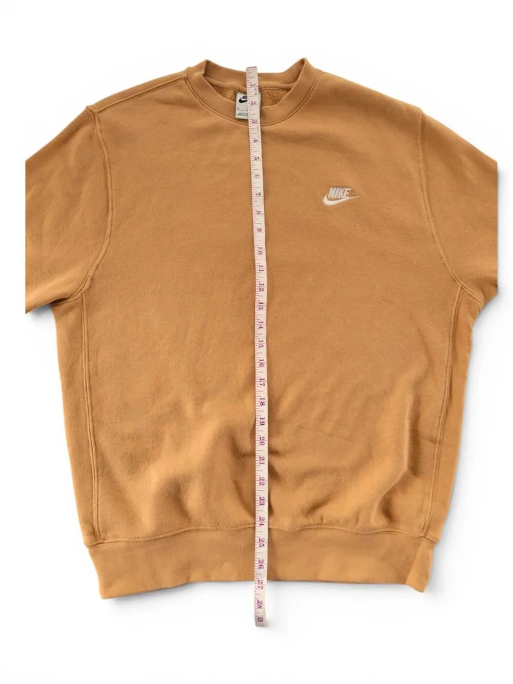 Nike Men's Sportswear Club Crewneck Sweatshirt in Flax
